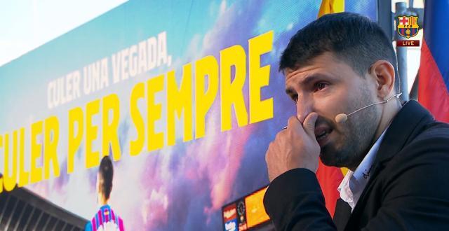 开云注册入口-阿圭罗流泪宣布退役：我太想继续 但现实不再允许